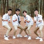 Tạo dáng chụp ảnh cho nam”cực ngầu” trong mùa kỷ yếu