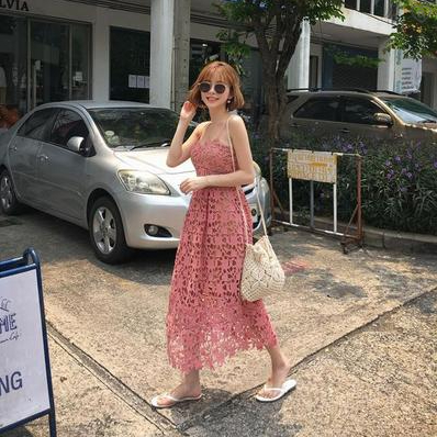 cách tạo dáng chụp ảnh đẹp khi mặc váy