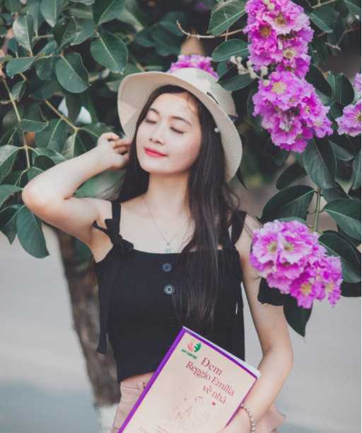 cách tạo dáng chụp ảnh đẹp khi mặc váy