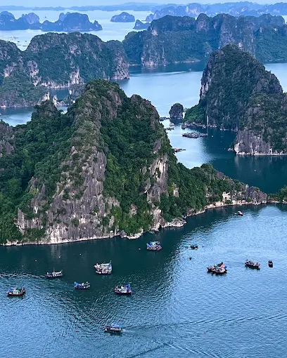 TOUR DU LỊCH KỶ YẾU HẠ LONG